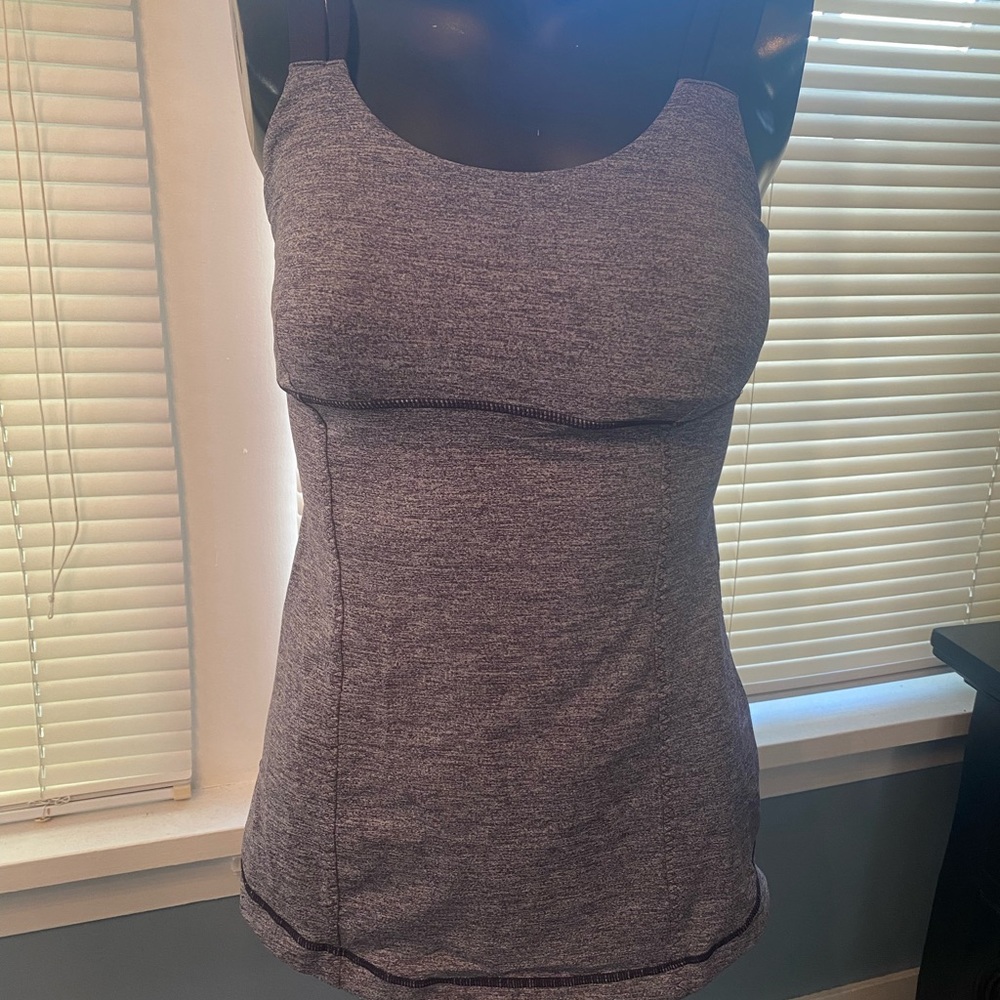 Lululemon tank with bra inserts